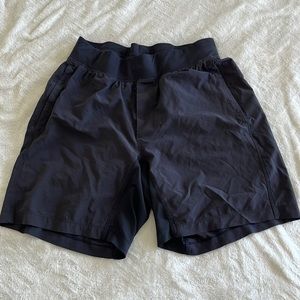 Lululemon THE short size M